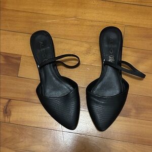 3/30$ Aldo Leather Slingback Flats 7.5